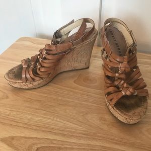 Cute cage style Strappy wedges